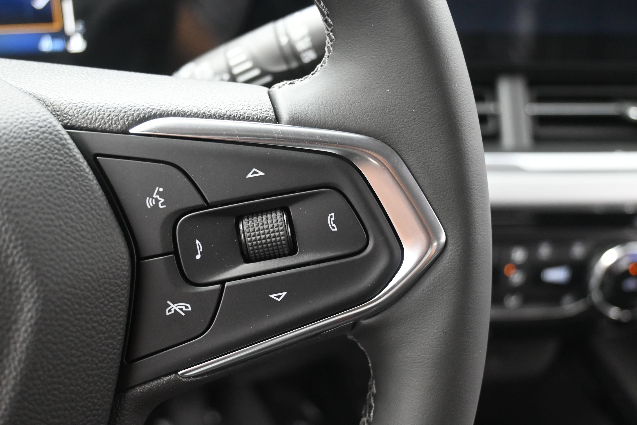 2026 Chevrolet Trax LT - Photo 21
