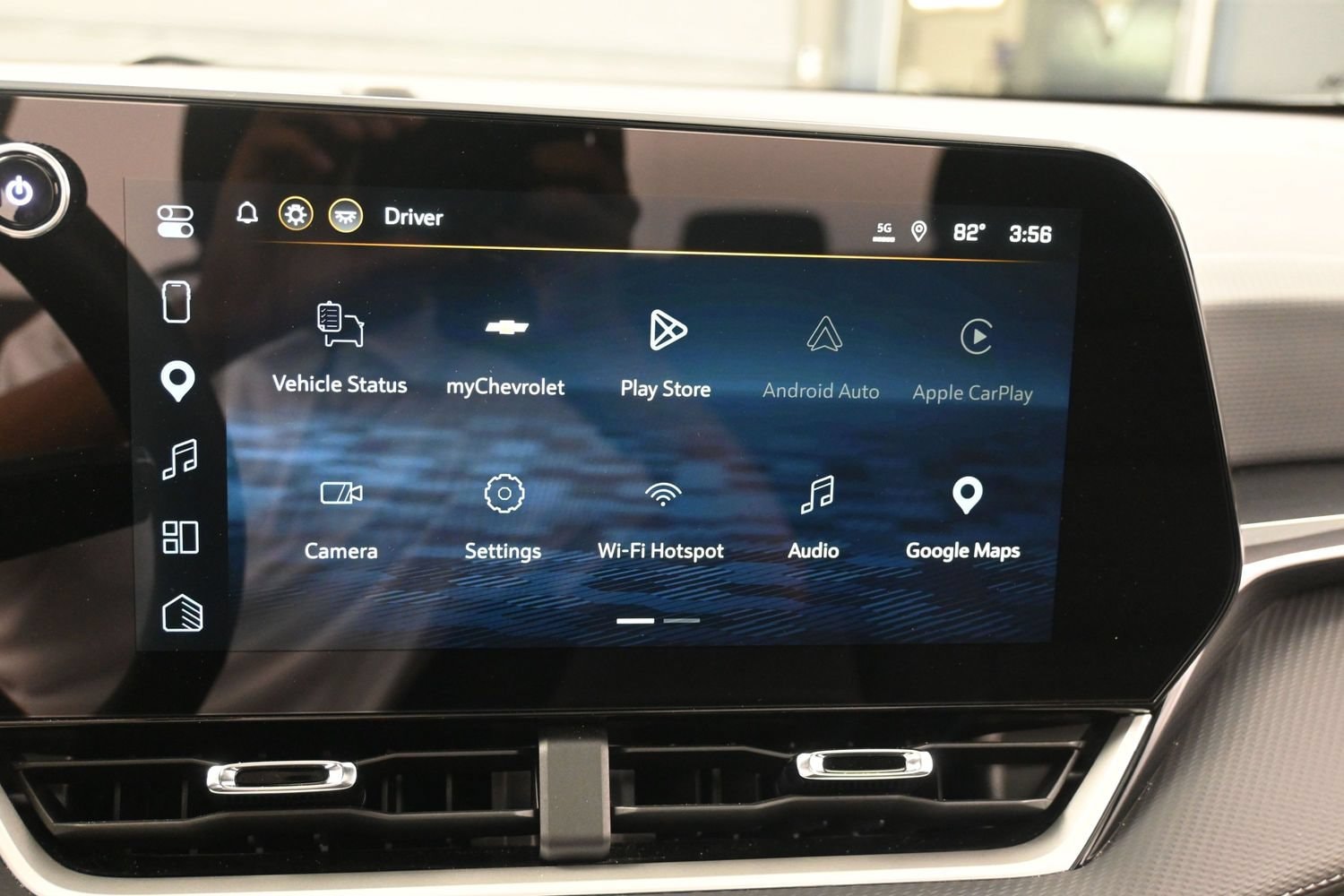 2026 Chevrolet Equinox LT - Photo 27
