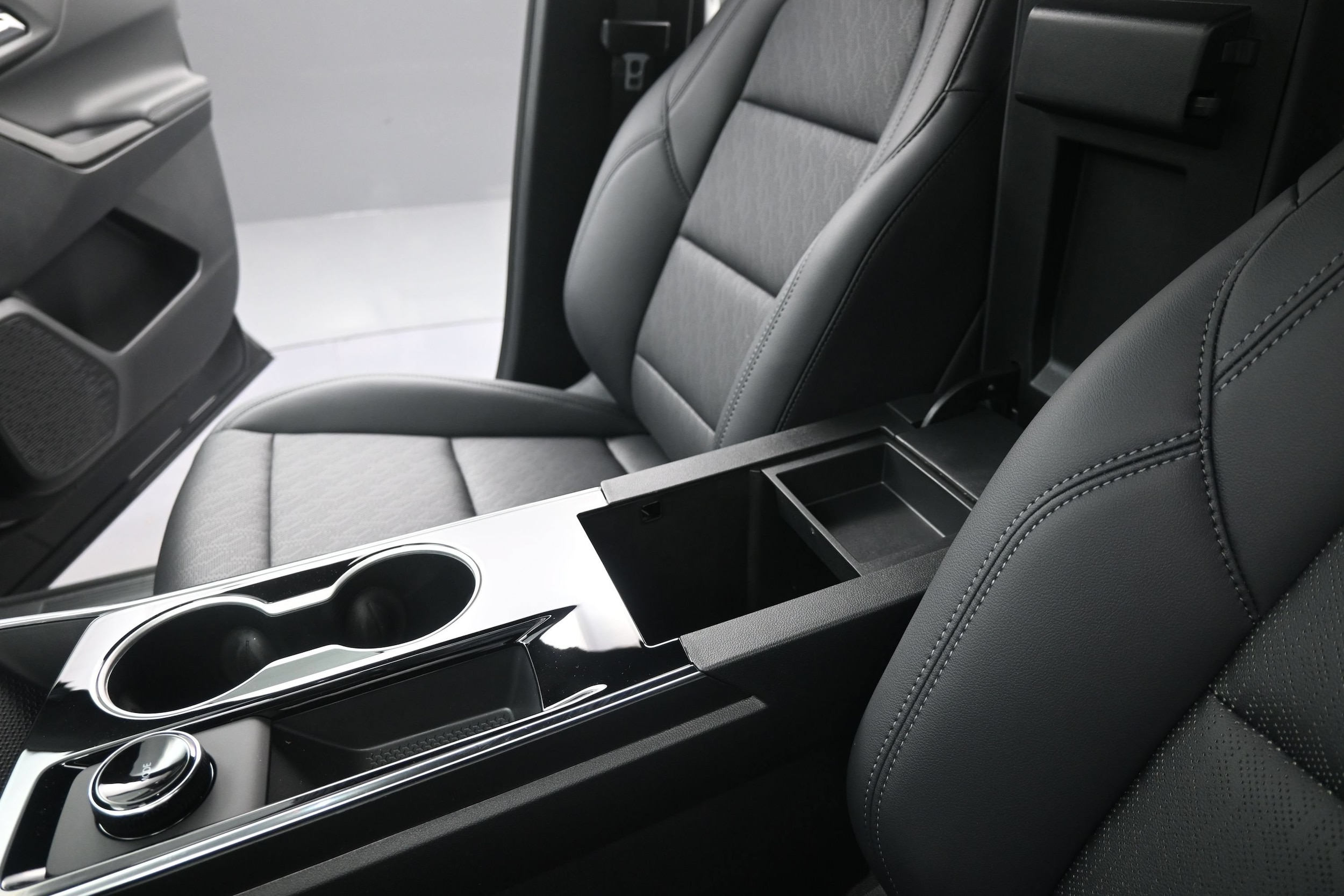 2026 Chevrolet Equinox LT - Photo 32