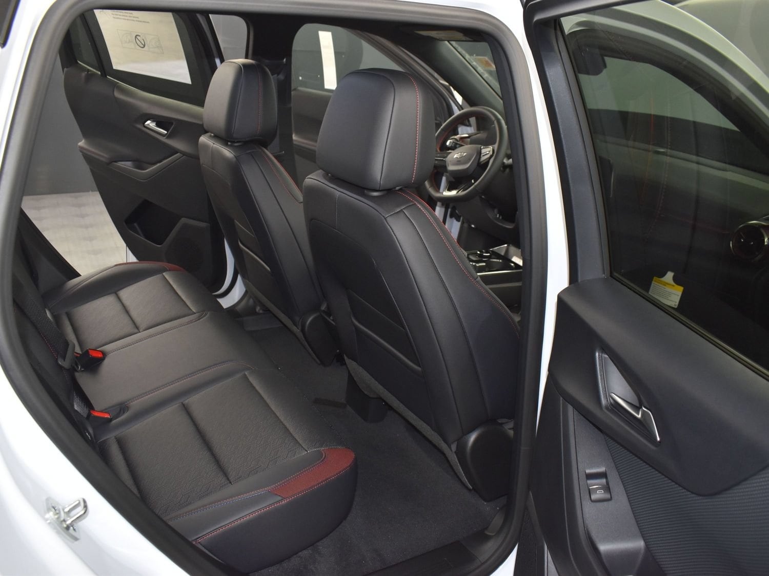 2026 Chevrolet Equinox RS - Photo 14