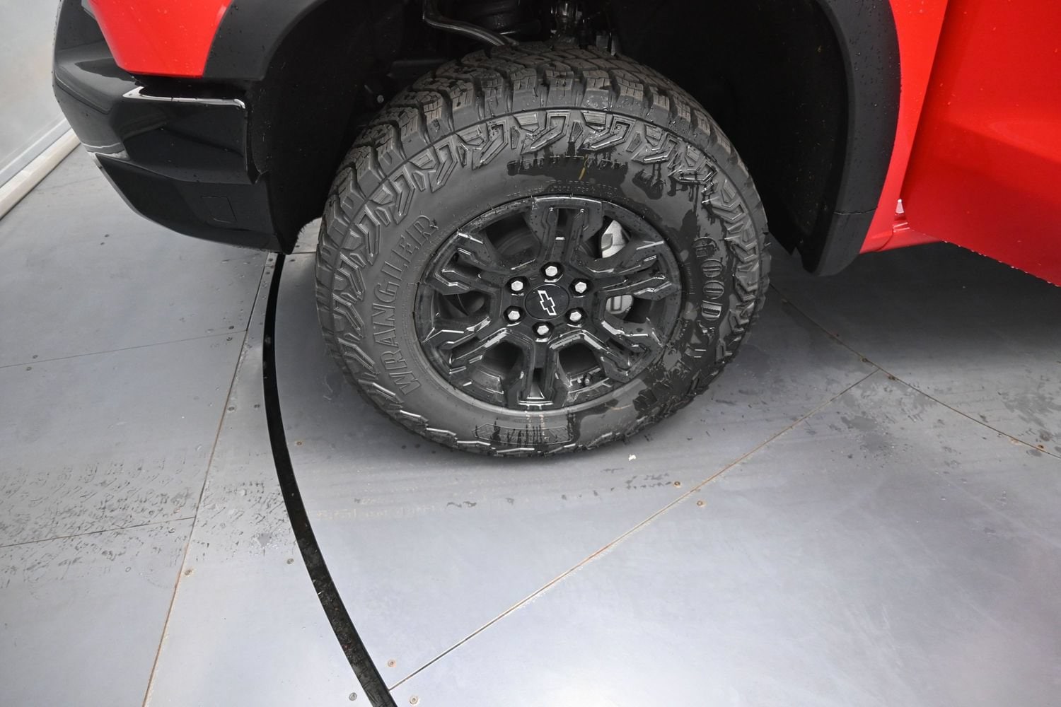 2026 Chevrolet Silverado 1500 ZR2 - Photo 17