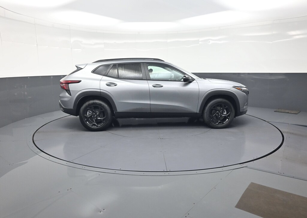 New 2026 Chevrolet Trax LT SUV