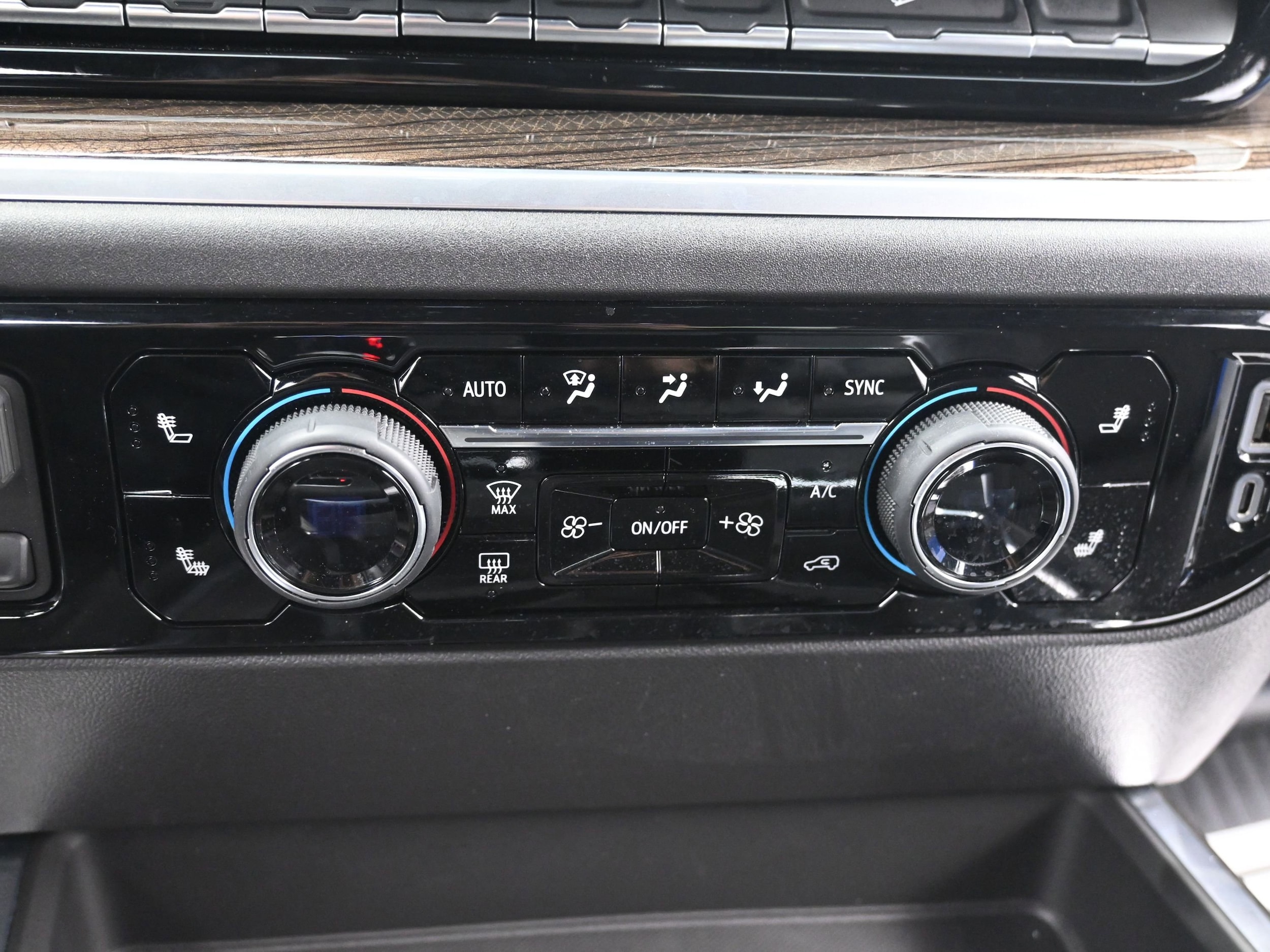 2026 Chevrolet Silverado 1500 LT Trail Boss - Photo 25