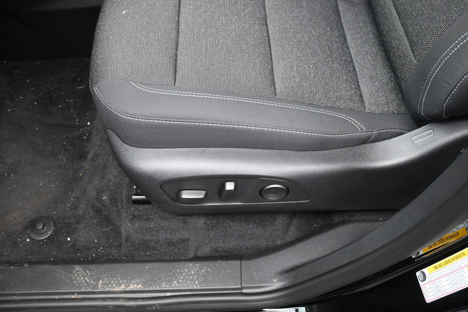 2026 Chevrolet Traverse LT - Photo 17