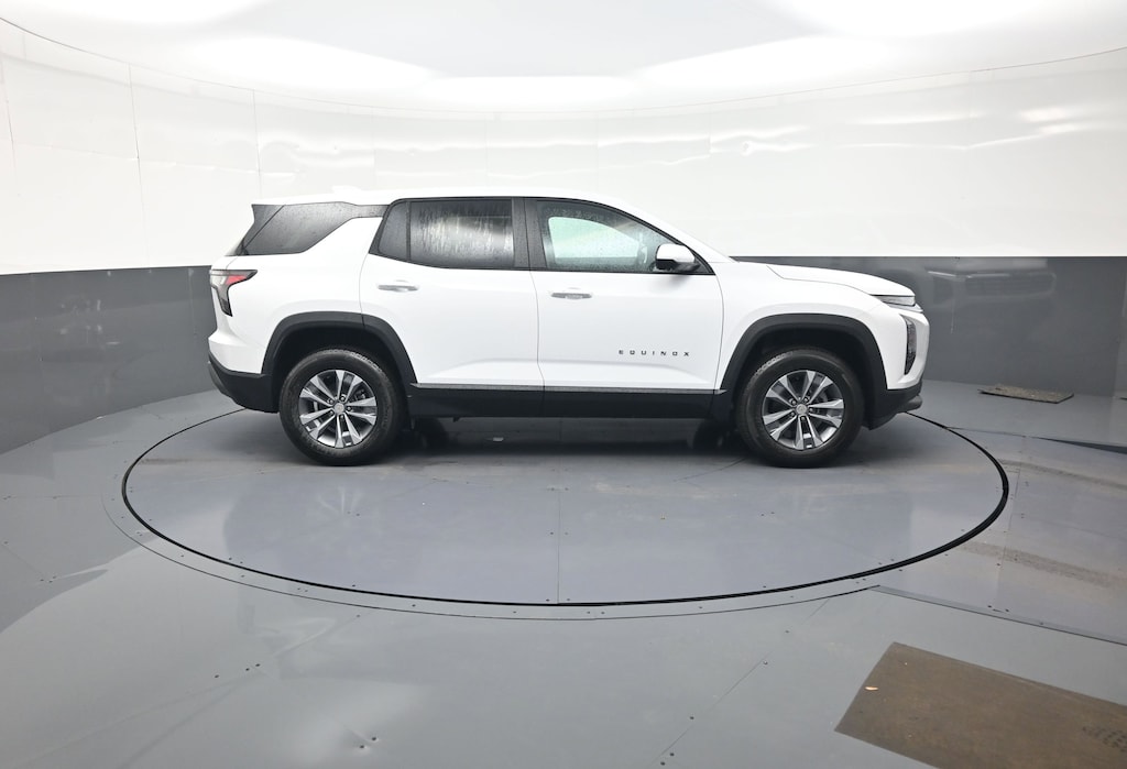 New 2026 Chevrolet Equinox LT SUV