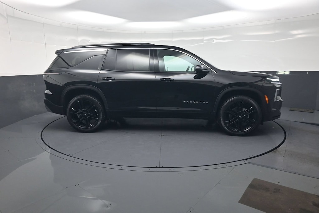 New 2026 Chevrolet Traverse LT SUV