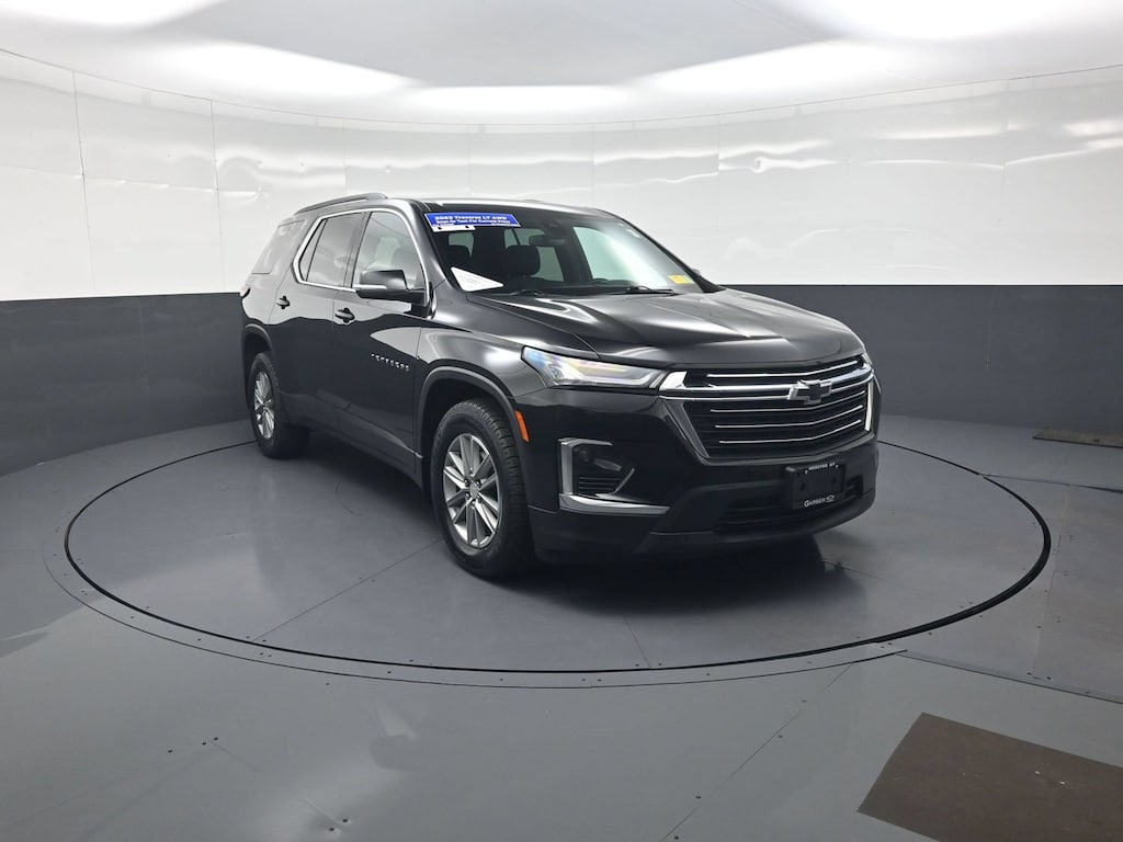 Used 2023 Chevrolet Traverse LT Cloth SUV