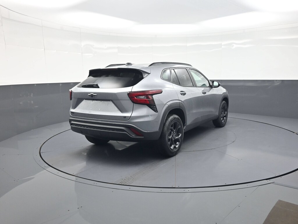 New 2026 Chevrolet Trax LT SUV