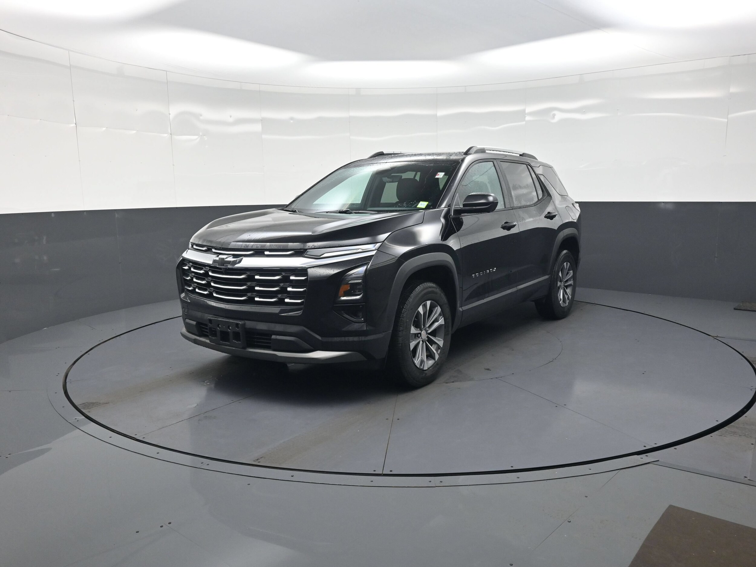 2026 Chevrolet Equinox LT - Photo 7