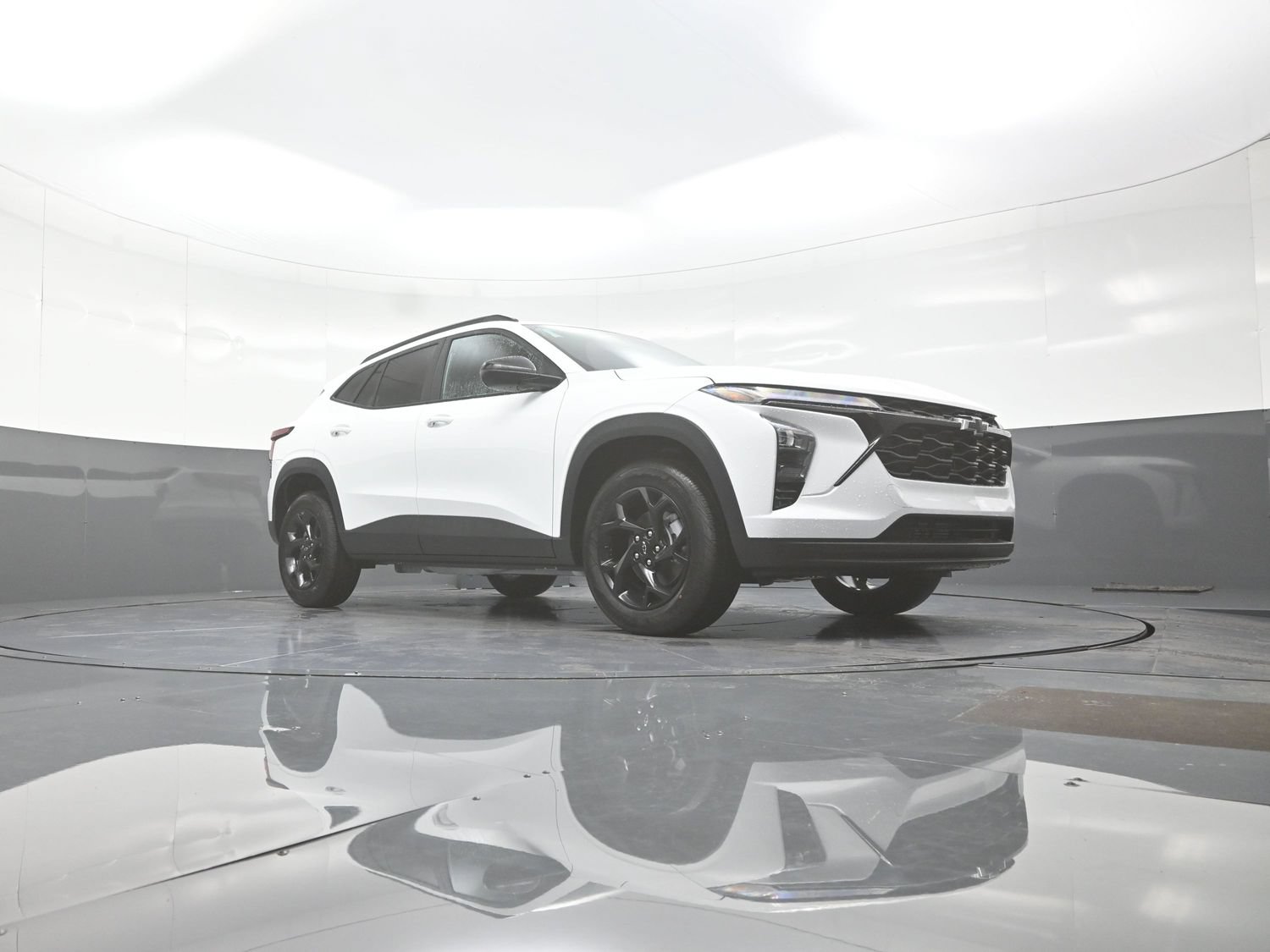 2026 Chevrolet Trax LT - Photo 9