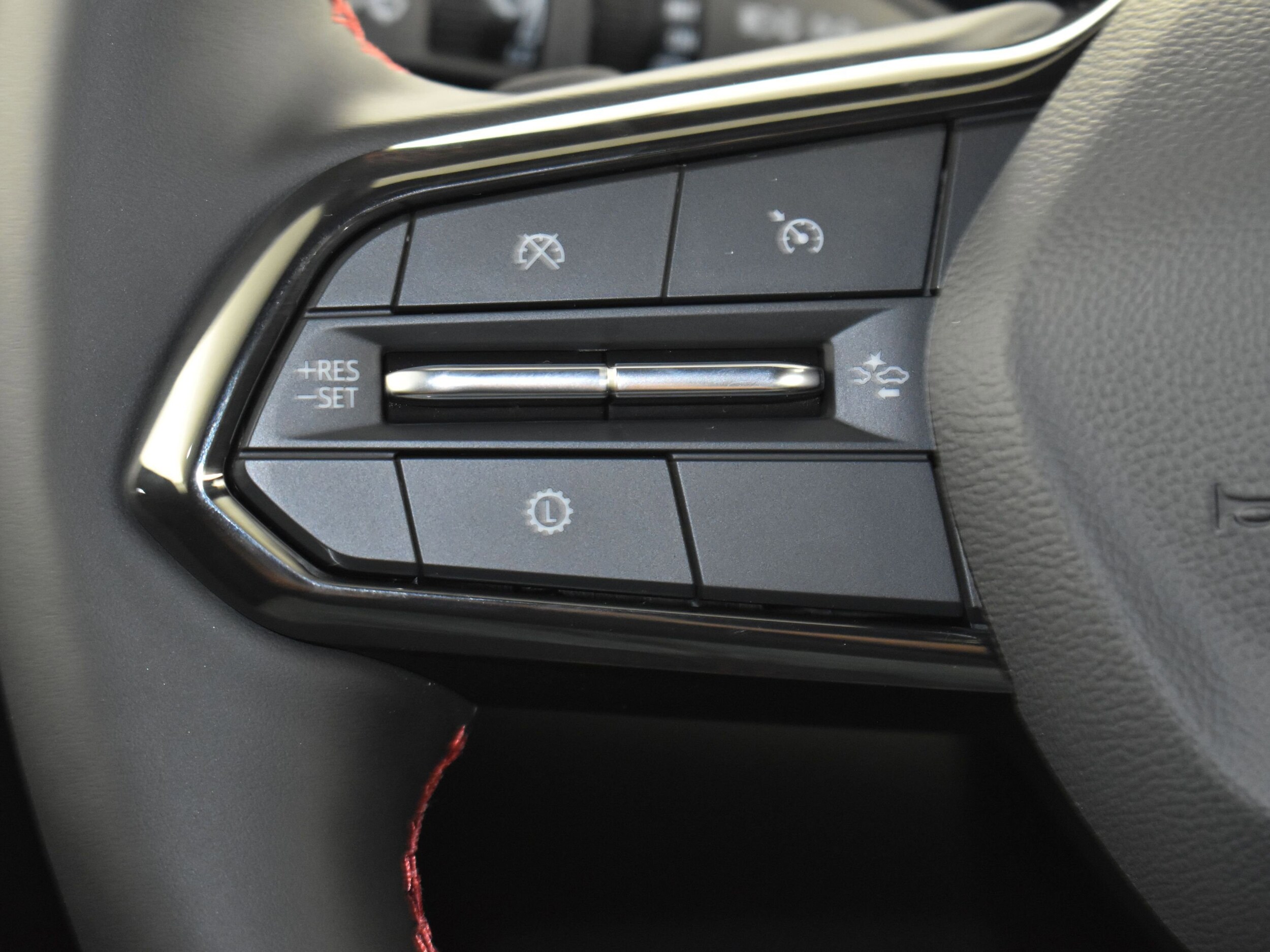 2026 Chevrolet Equinox RS - Photo 24