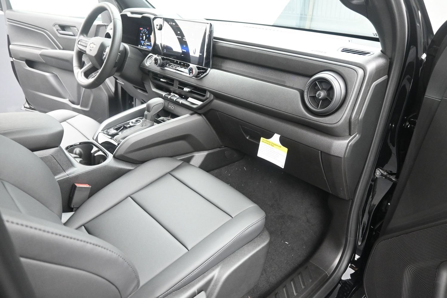 2026 Chevrolet Colorado Work Truck - Photo 37