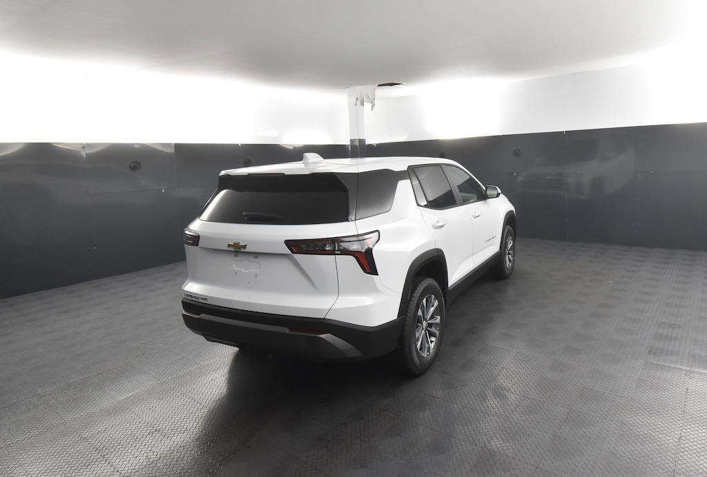 New 2026 Chevrolet Equinox LT SUV