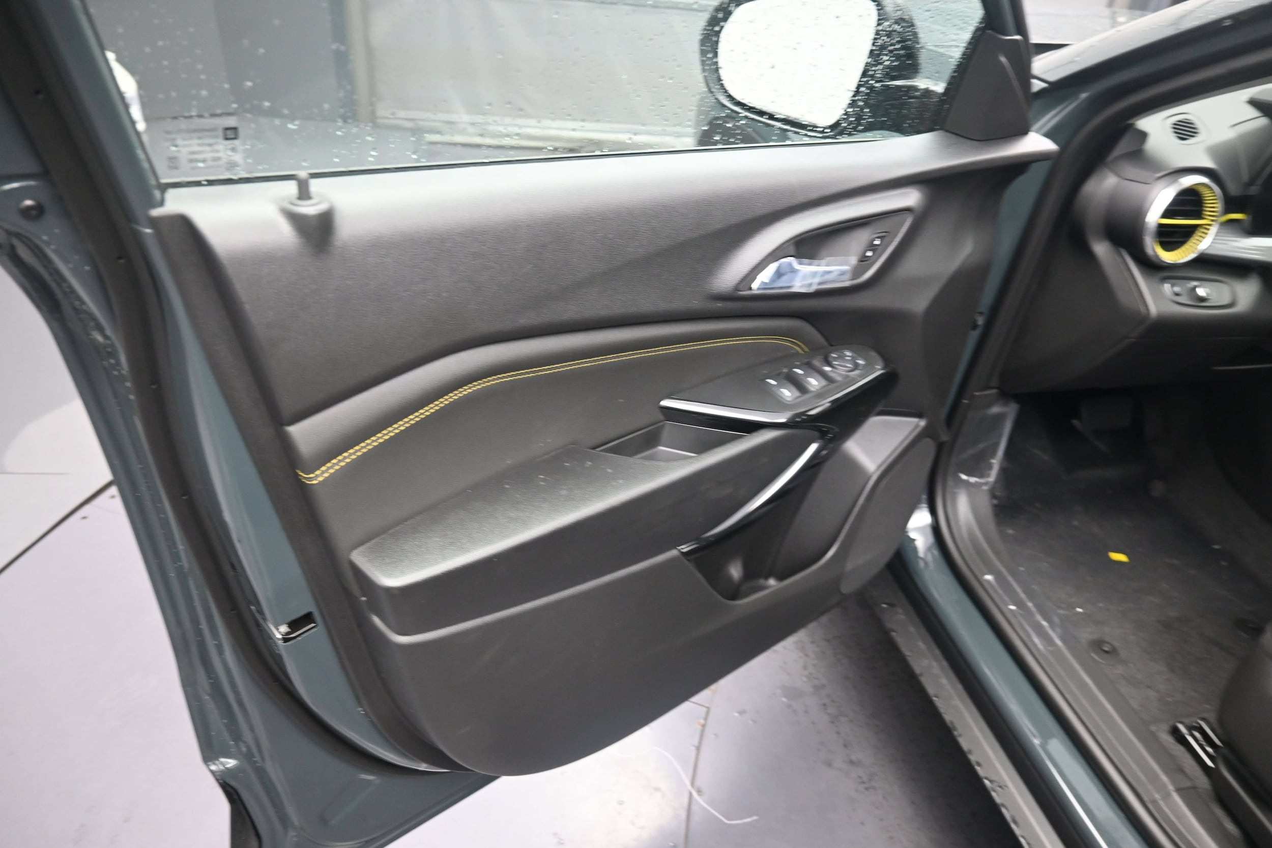2026 Chevrolet Trax LT - Photo 15