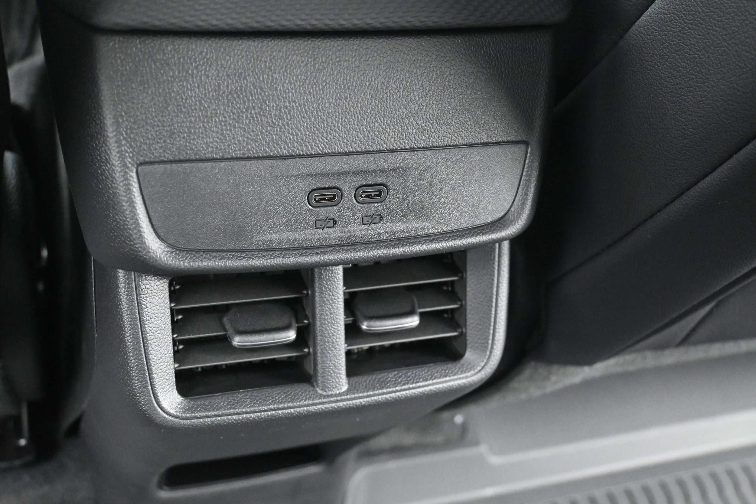 2026 Chevrolet Equinox LT - Photo 34
