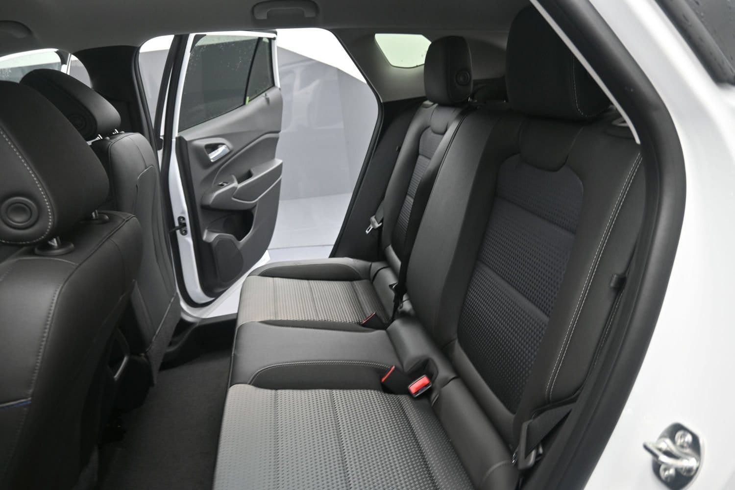 2026 Chevrolet Trax LT - Photo 32