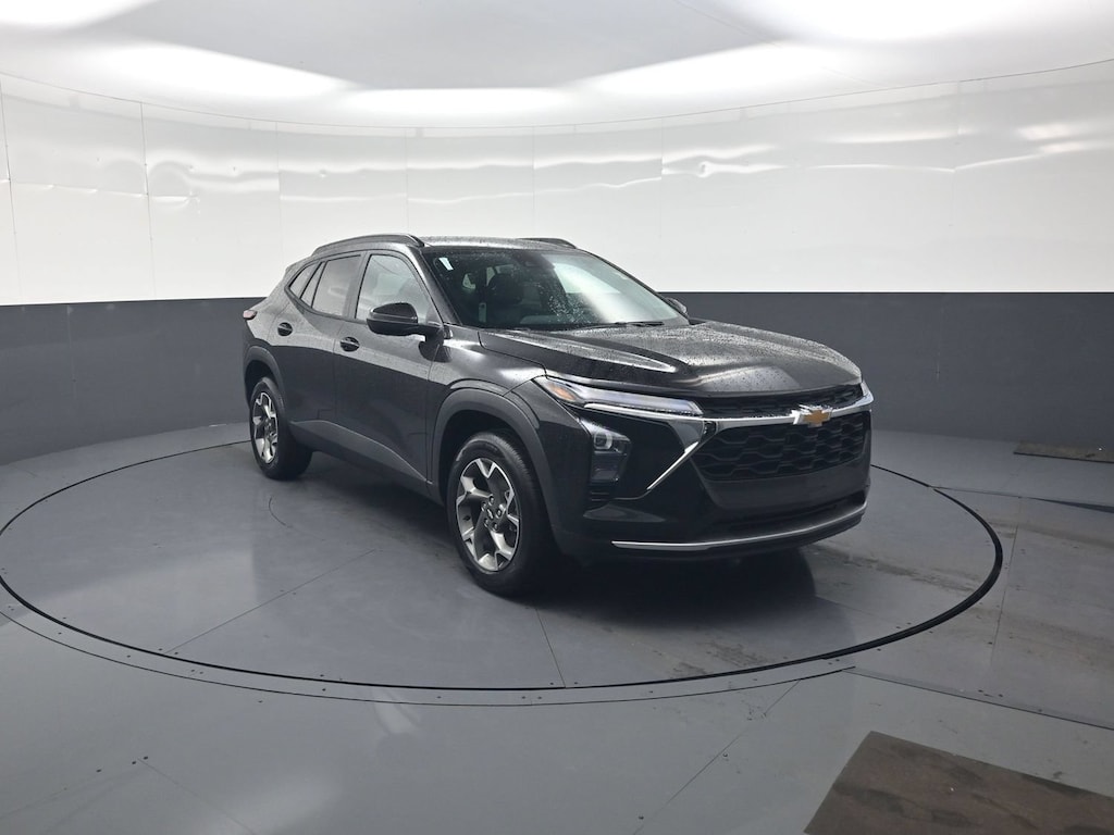 New 2026 Chevrolet Trax LT SUV