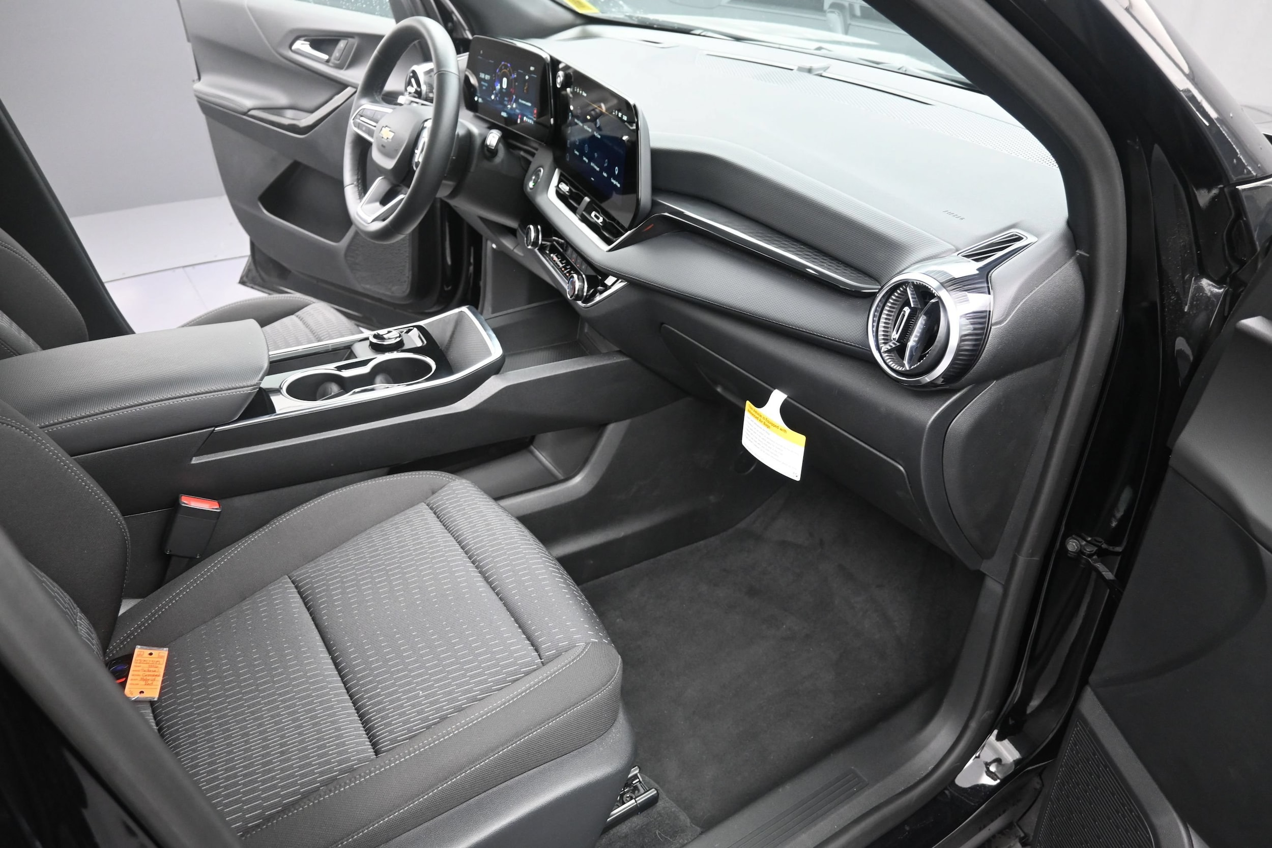 2026 Chevrolet Equinox LT - Photo 42