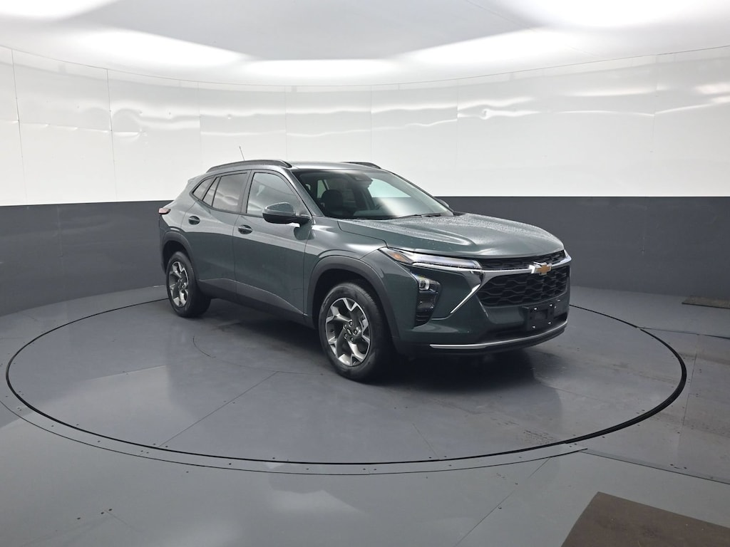 New 2026 Chevrolet Trax LT SUV