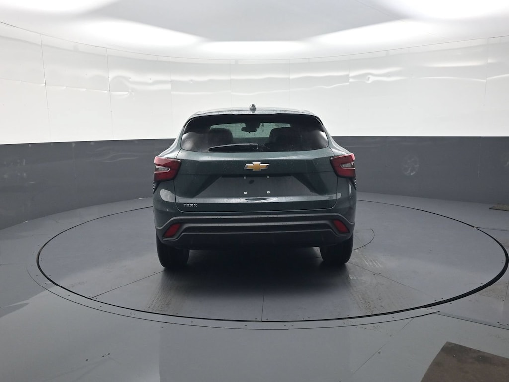 New 2026 Chevrolet Trax LS SUV