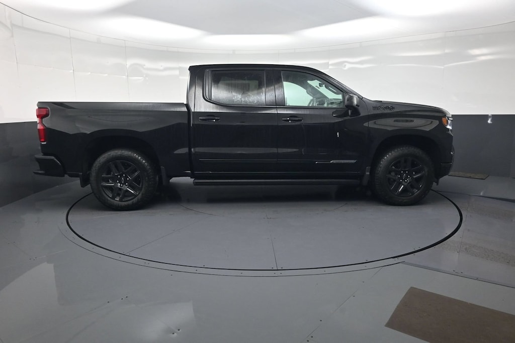 New 2026 Chevrolet Silverado 1500 High Country Truck