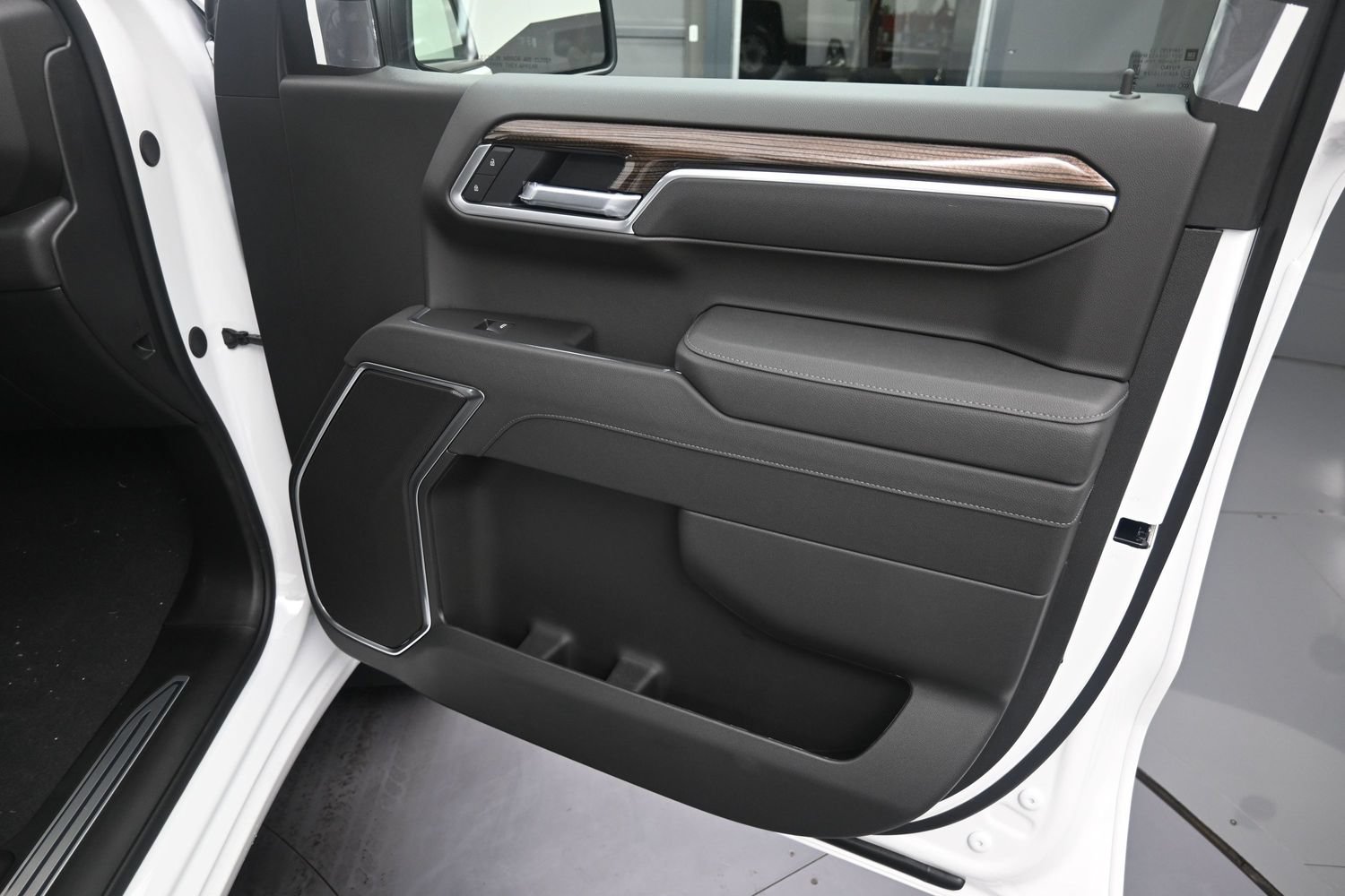 2026 Chevrolet Silverado 1500 LT - Photo 35
