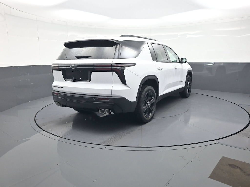 New 2027 Chevrolet Traverse LT SUV