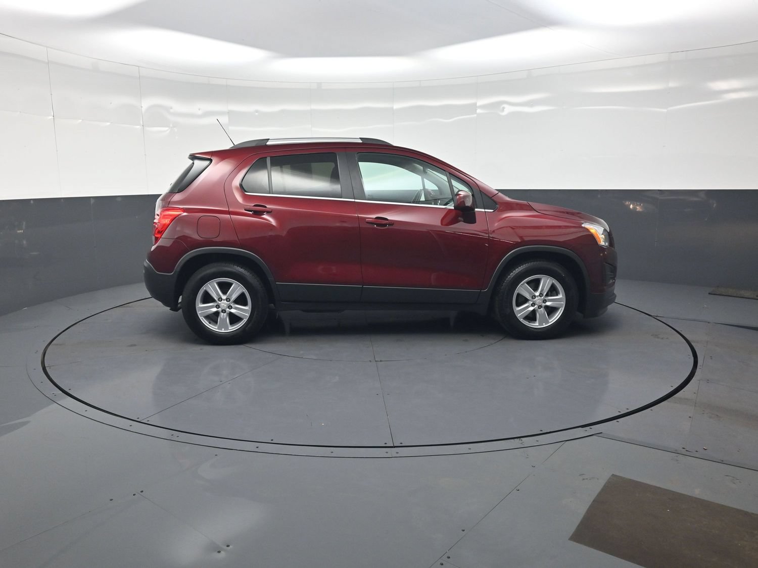 Used 2016 Chevrolet Trax LT with VIN 3GNCJLSB1GL158913 for sale in Webster, NY