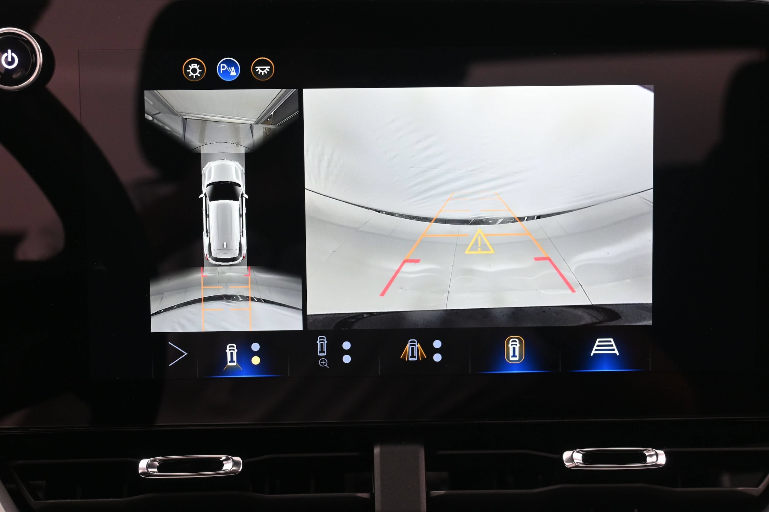 2026 Chevrolet Equinox LT - Photo 29