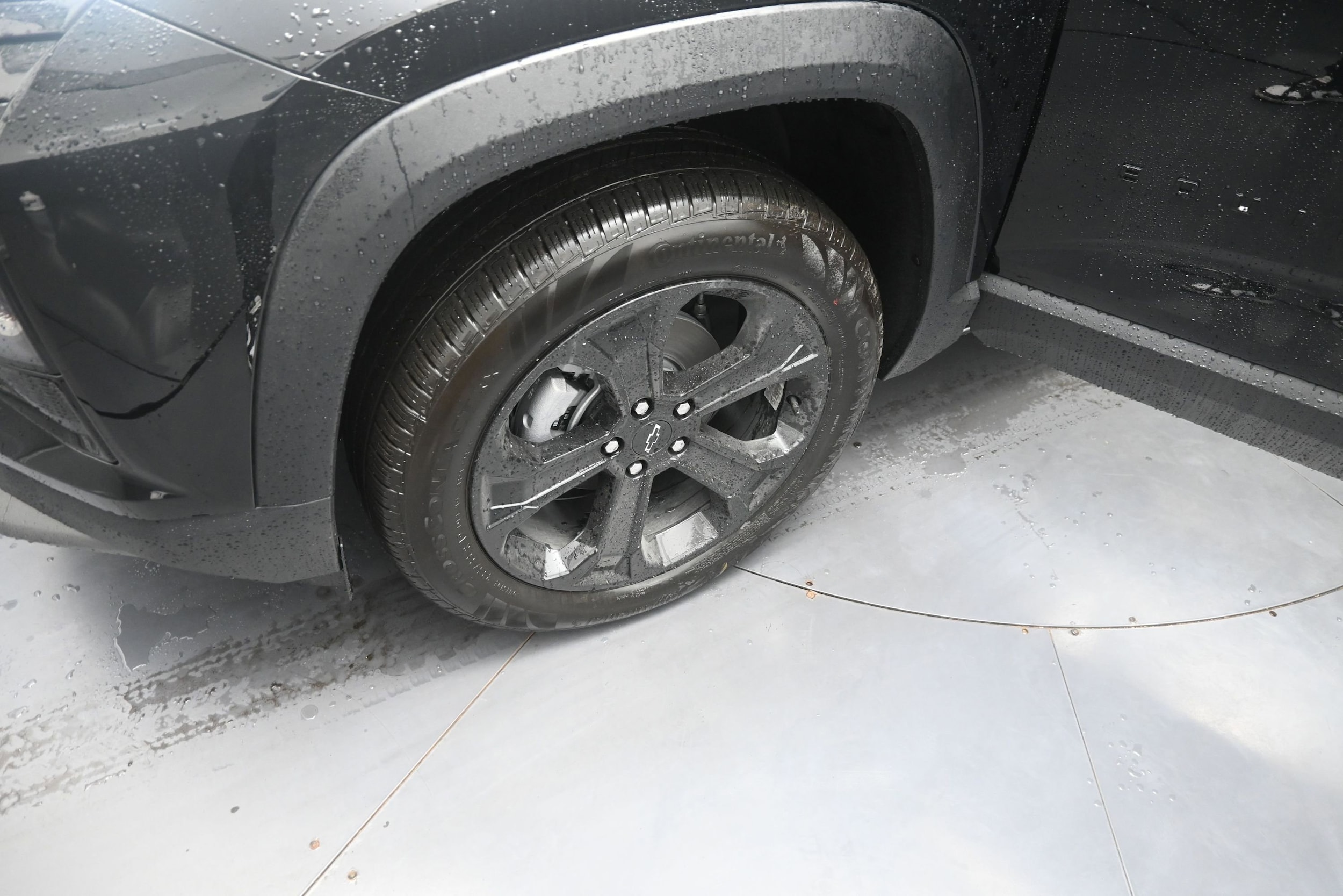 2026 Chevrolet Equinox LT - Photo 13