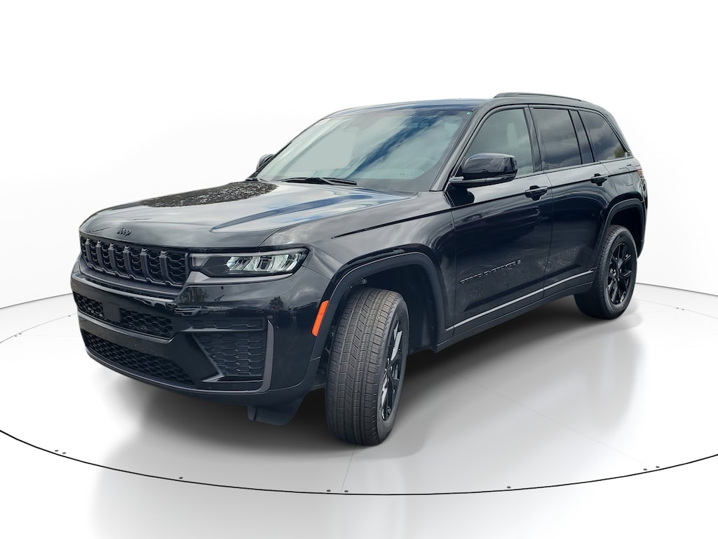 New 2026 Jeep Grand Cherokee LAREDO ALTITUDE 4X4 Sport Utility