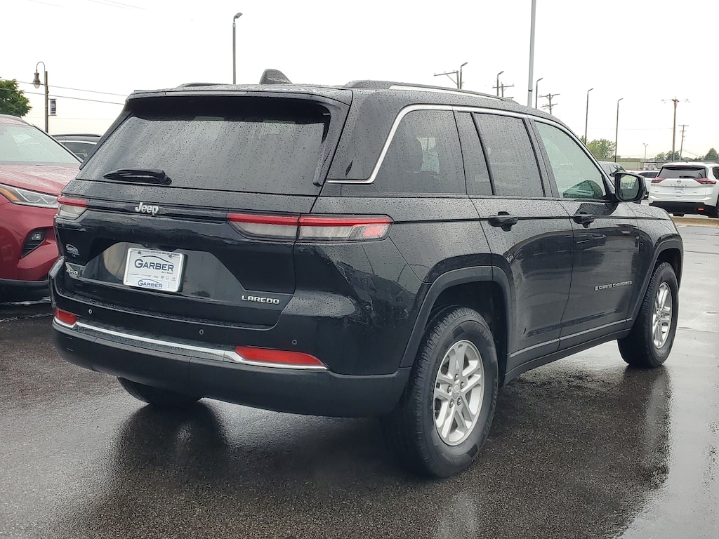 Used 2023 Jeep Grand Cherokee Laredo SUV