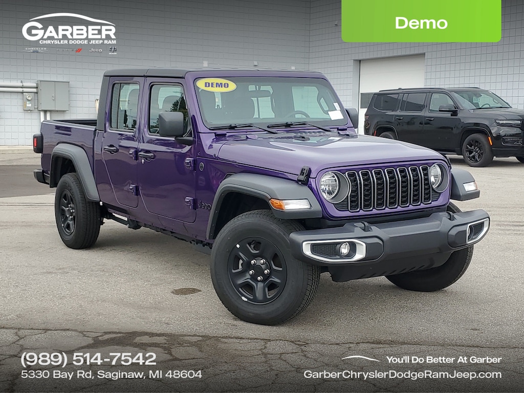 New 2026 Jeep Gladiator SPORT 4X4 Pickup