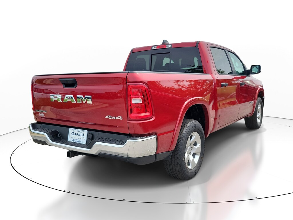 New 2026 Ram 1500 BIG HORN CREW CAB 4X4 5'7 BOX Pickup
