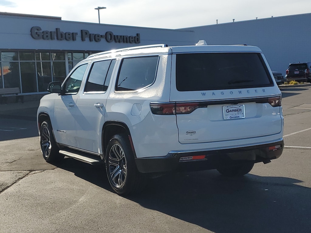 Used 2023 Jeep Wagoneer SUV