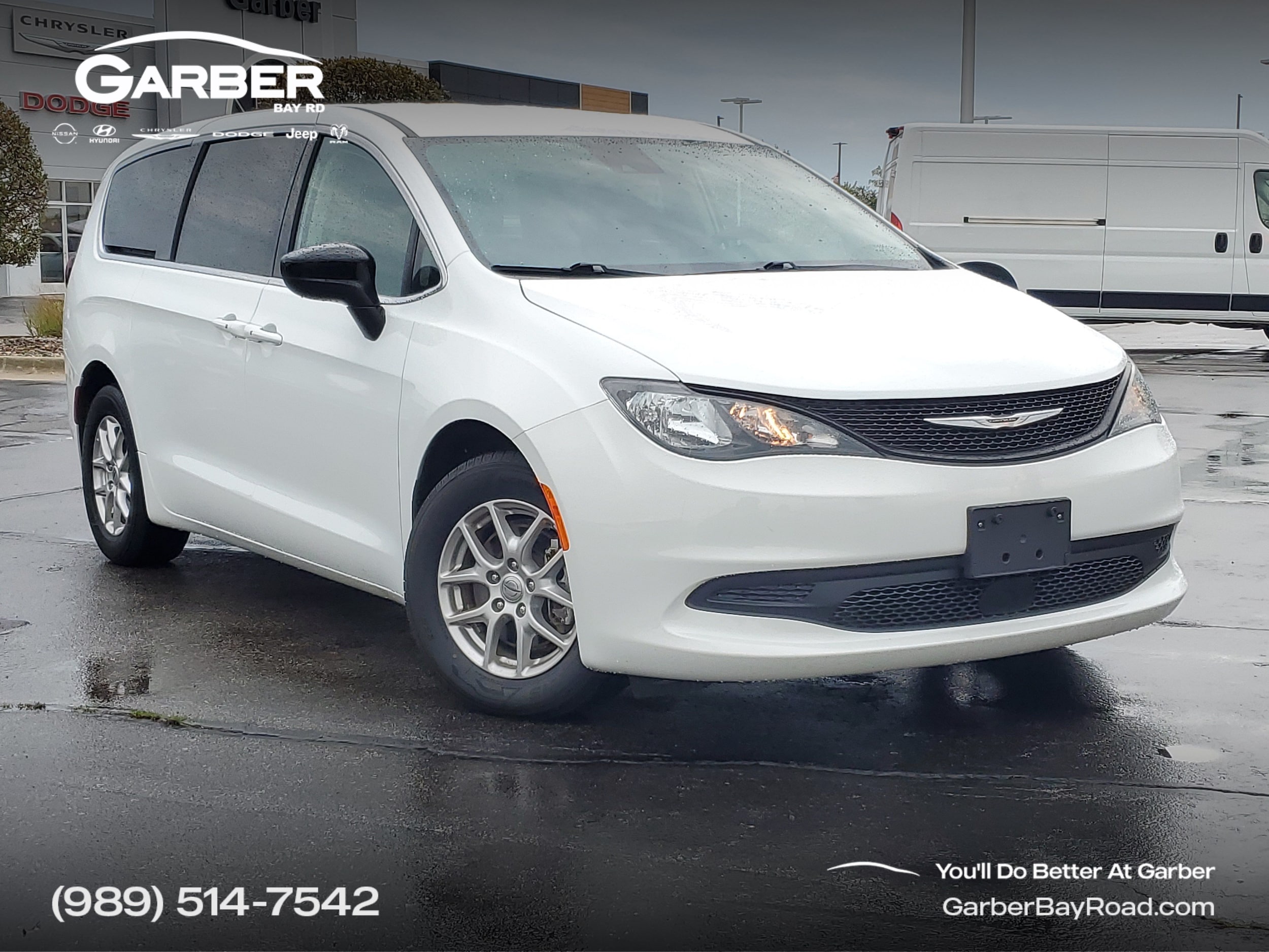 2024 Chrysler Voyager LX