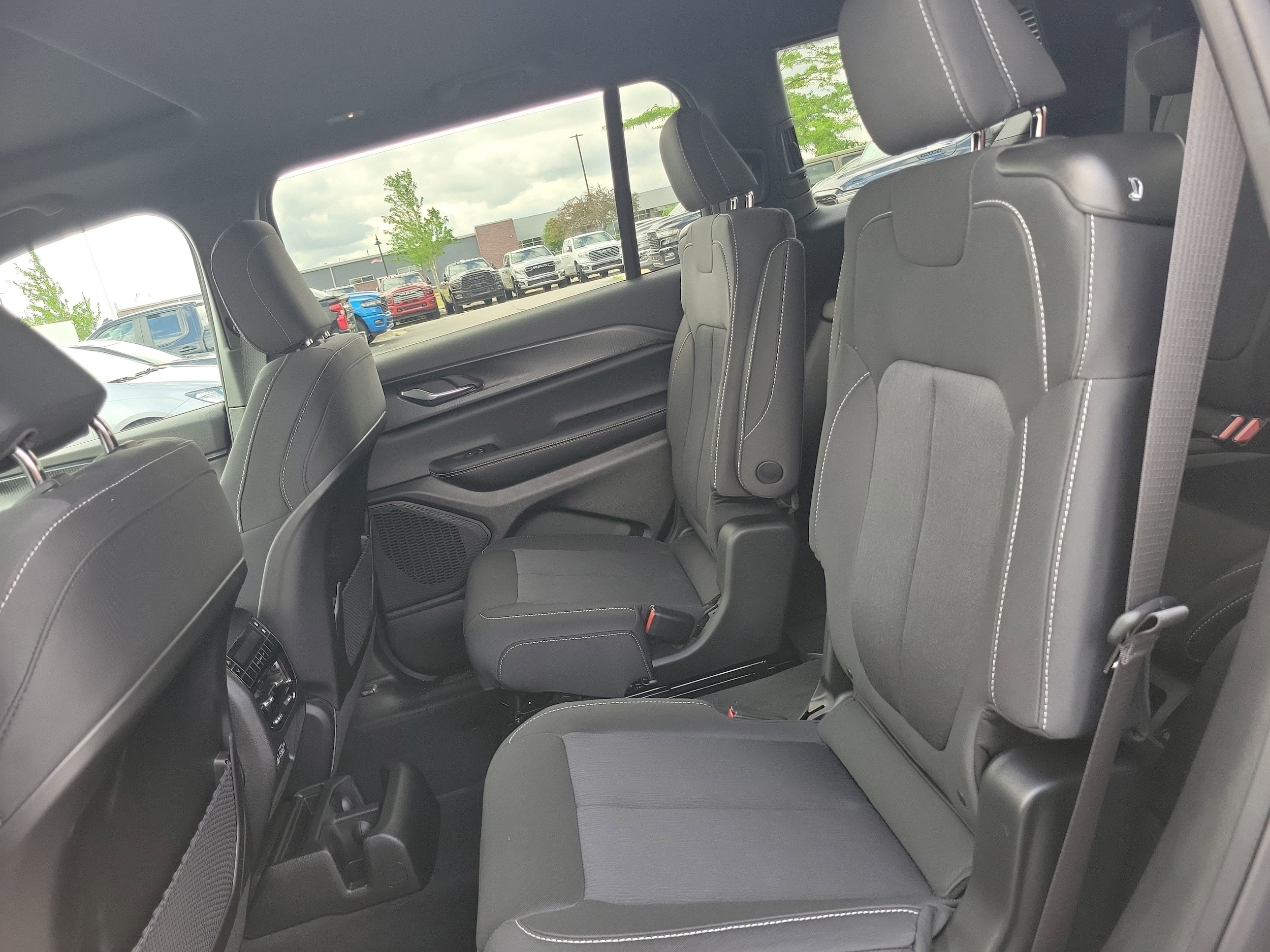2026 Jeep Grand Cherokee L Laredo - Photo 27