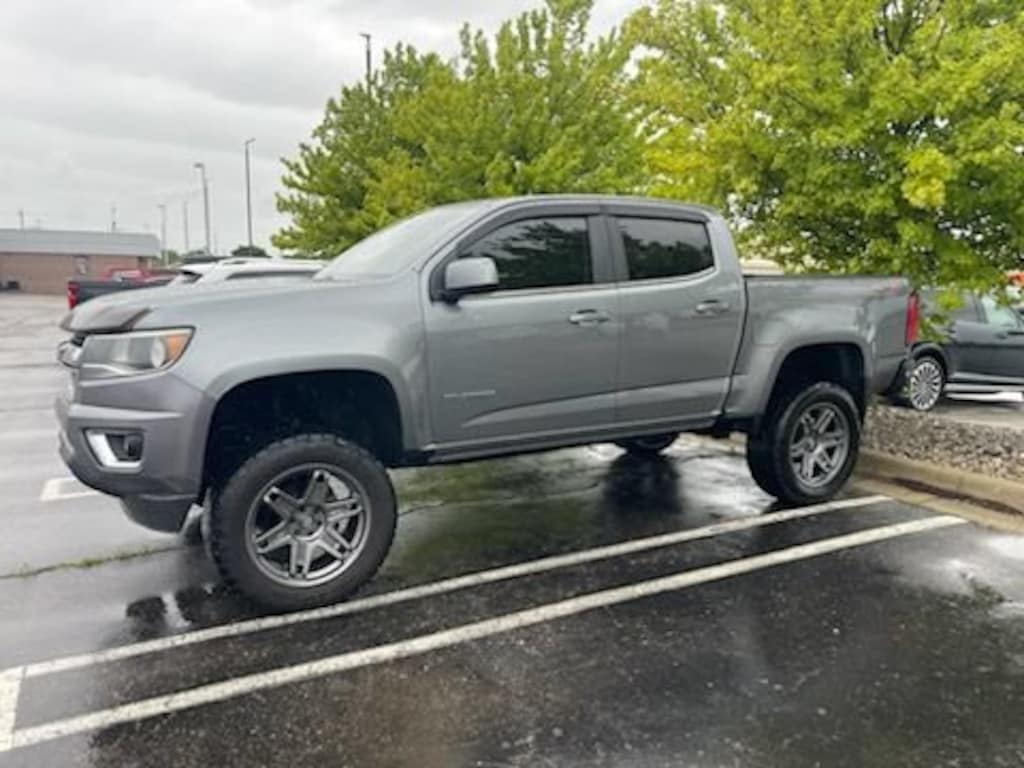 Used 2018 Chevrolet Colorado LT Truck Crew Cab