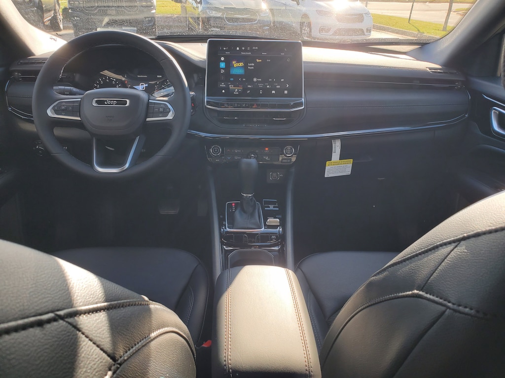 New 2026 Jeep Compass LATITUDE ALTITUDE 4X4 Sport Utility