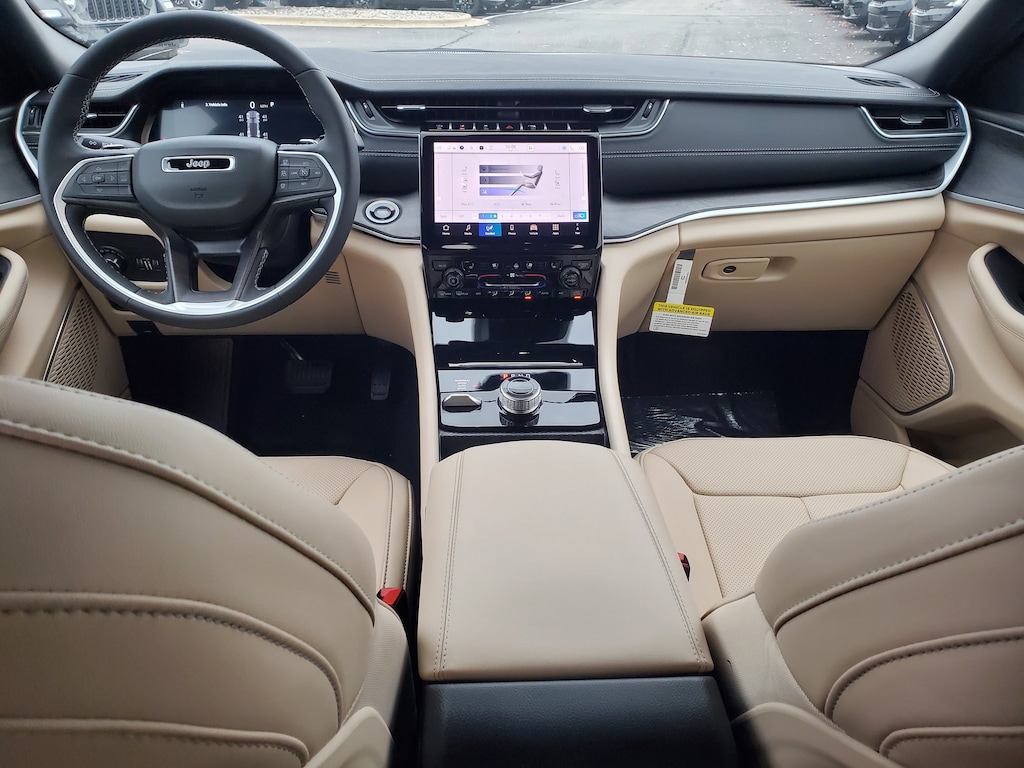 New 2025 Jeep Grand Cherokee LIMITED 4X4 Sport Utility