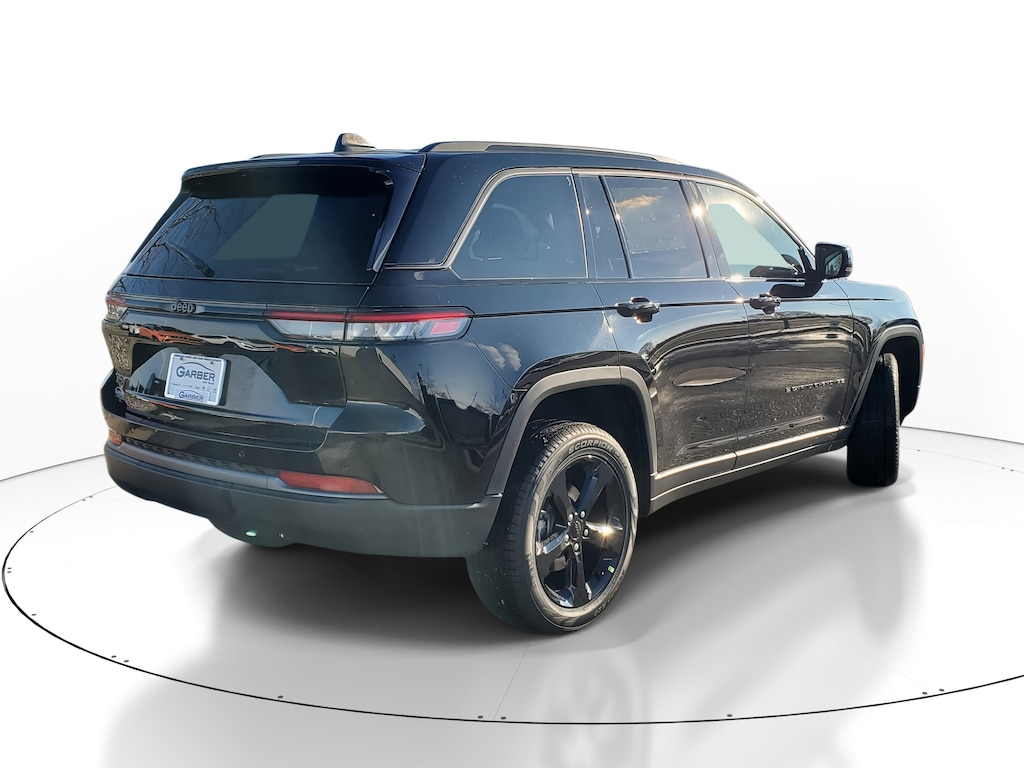 New 2026 Jeep Grand Cherokee LIMITED 4X4 Sport Utility