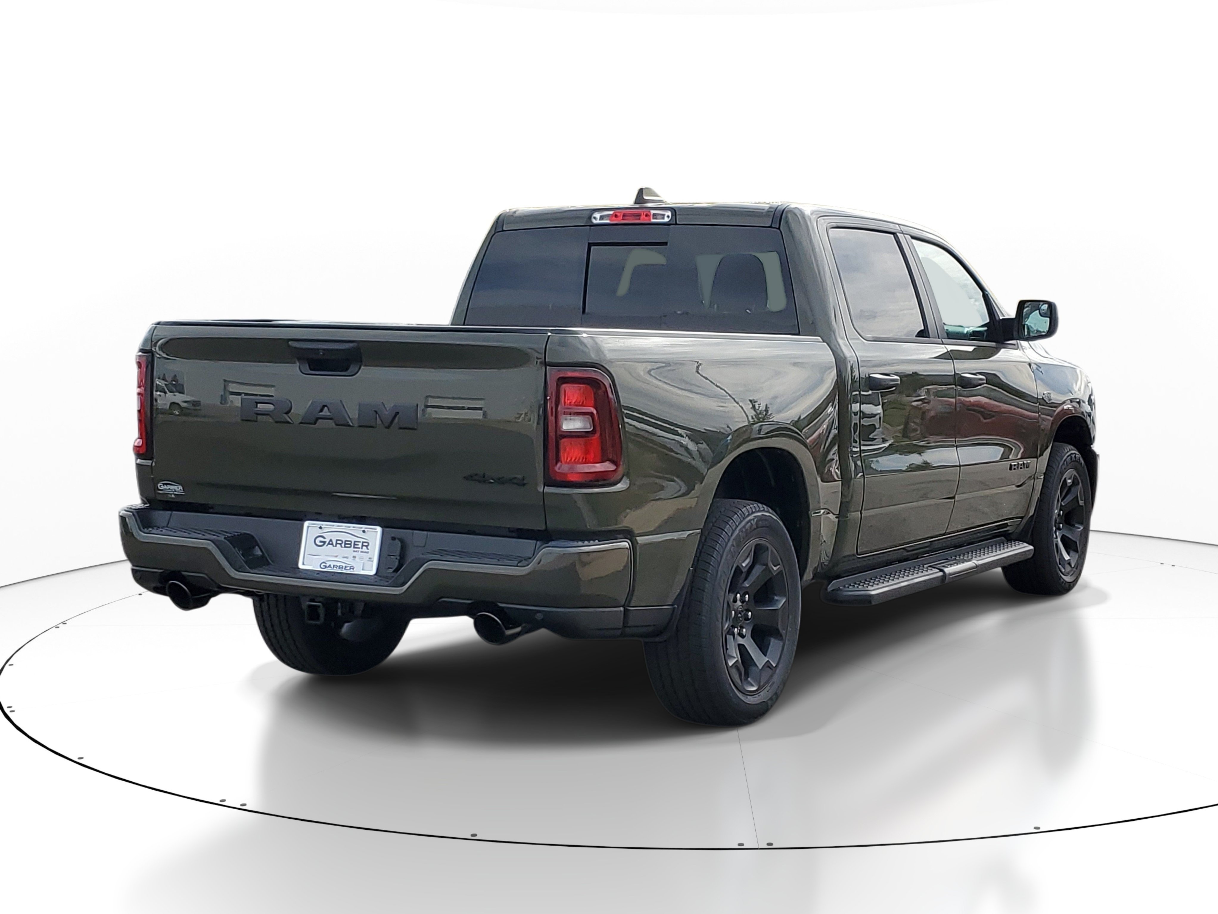 New 2027 Ram 1500 EXPRESS CREW CAB 4X4 5'7 BOX Pickup