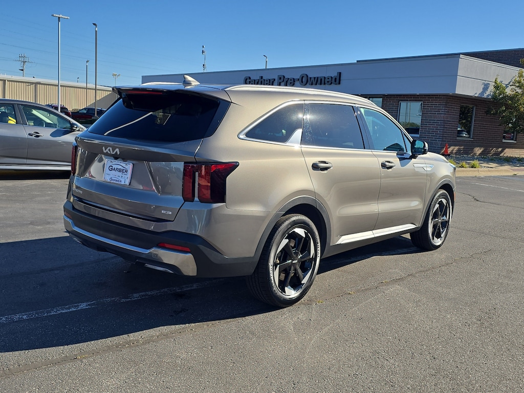 Used 2025 Kia Sorento Hybrid EX SUV