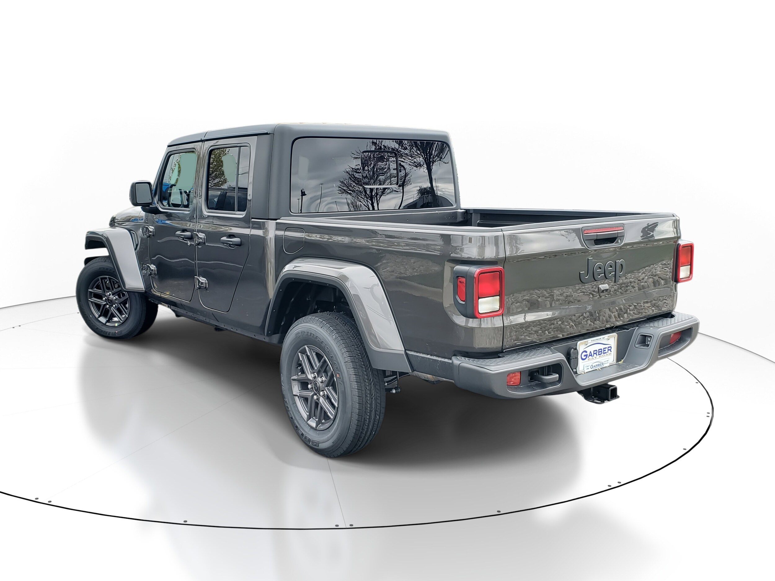 2025 Jeep Gladiator Sport S photo 3