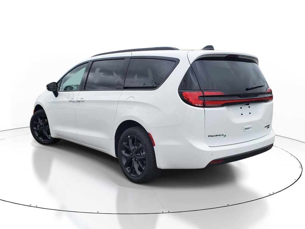 New 2027 Chrysler Pacifica LIMITED AWD Passenger Van