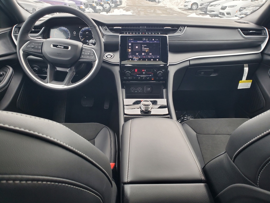 New 2025 Jeep Grand Cherokee ALTITUDE X 4X4 Sport Utility