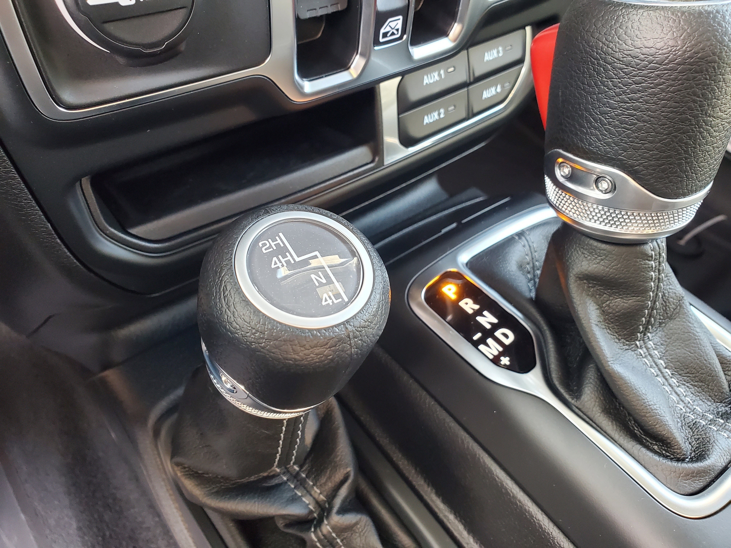 2026 Jeep Wrangler 4-Door Sahara - Photo 20