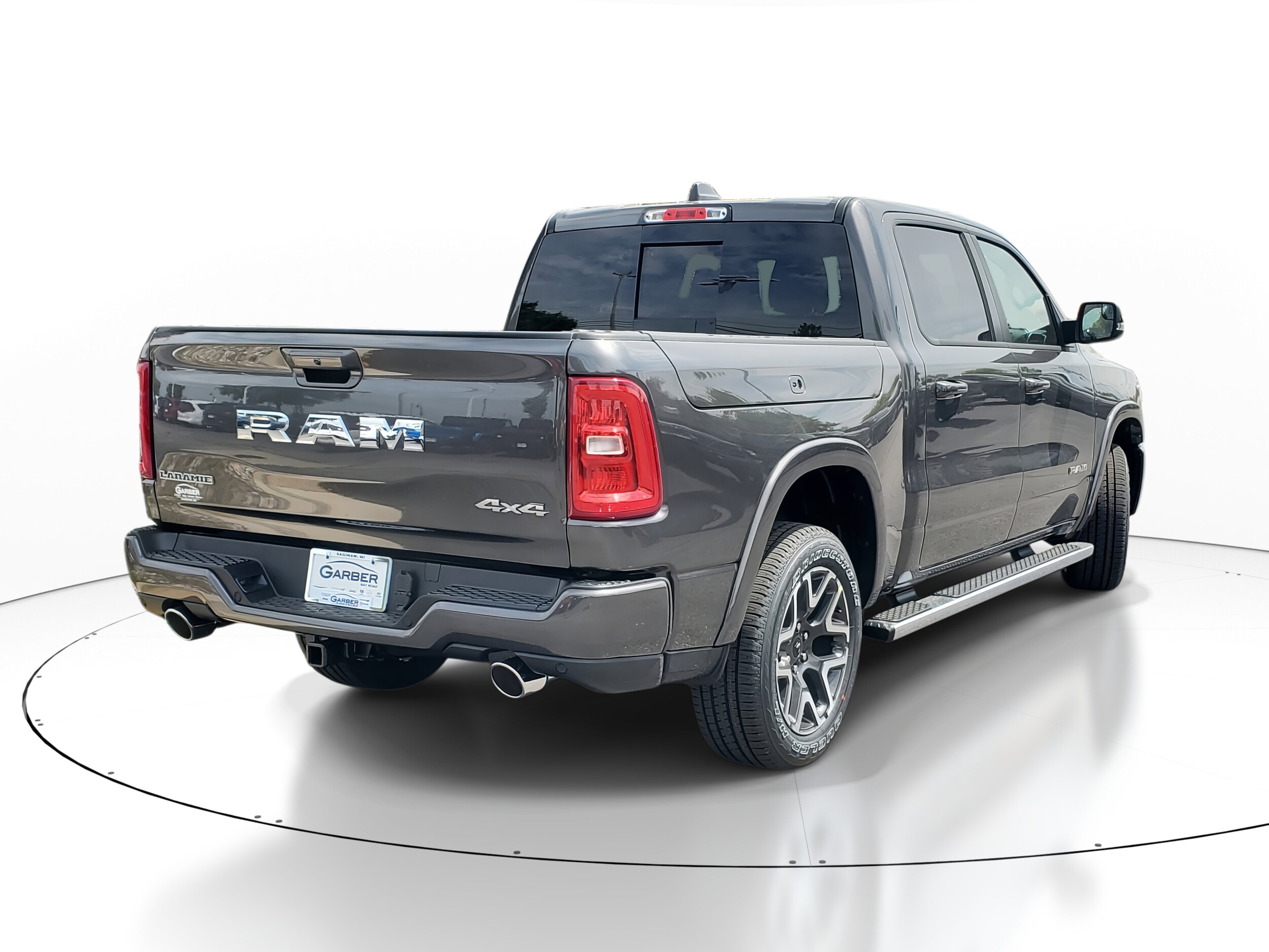 2025 Ram 1500 Laramie photo 2