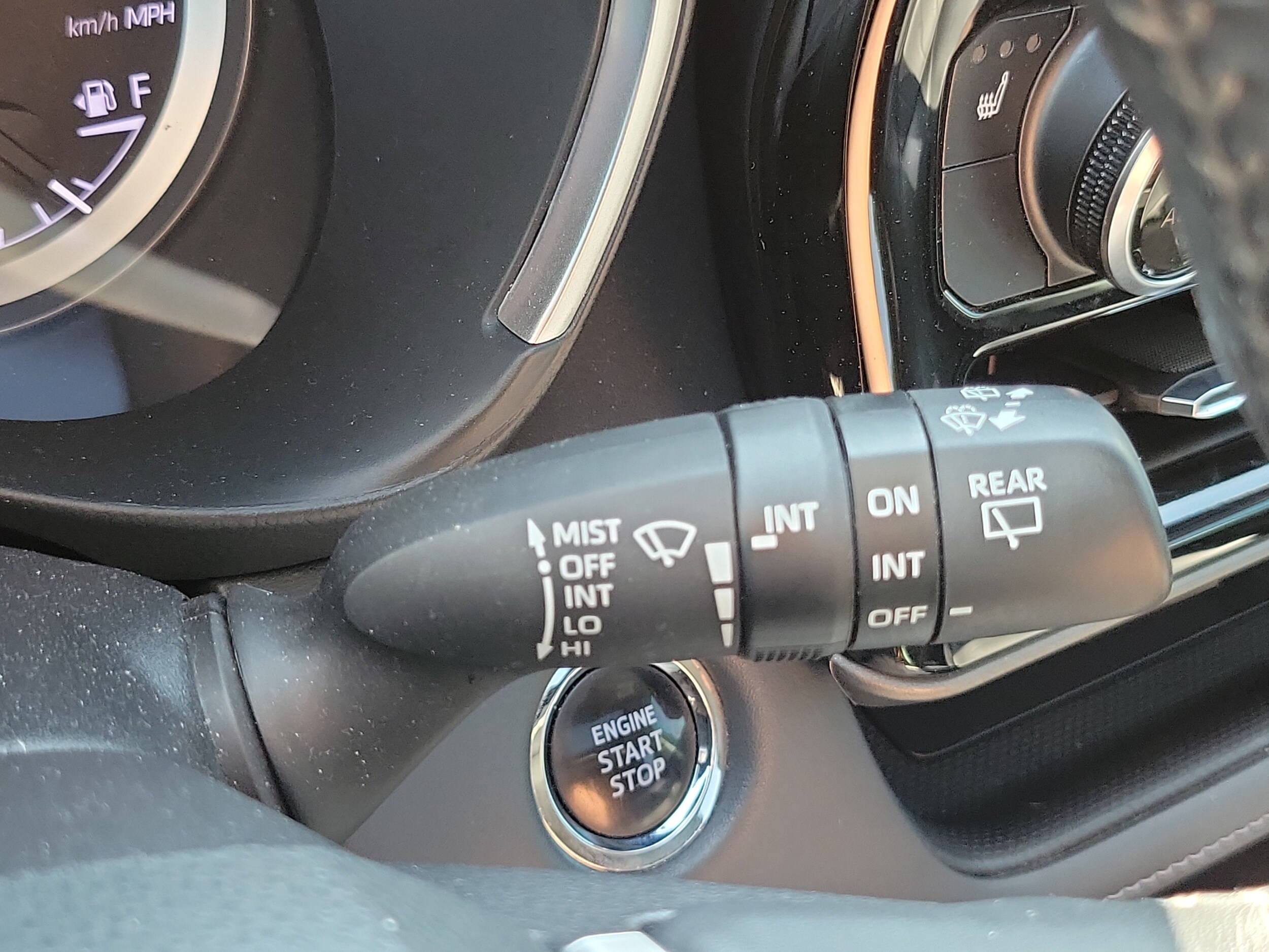 2023 Toyota Highlander XLE - Photo 13