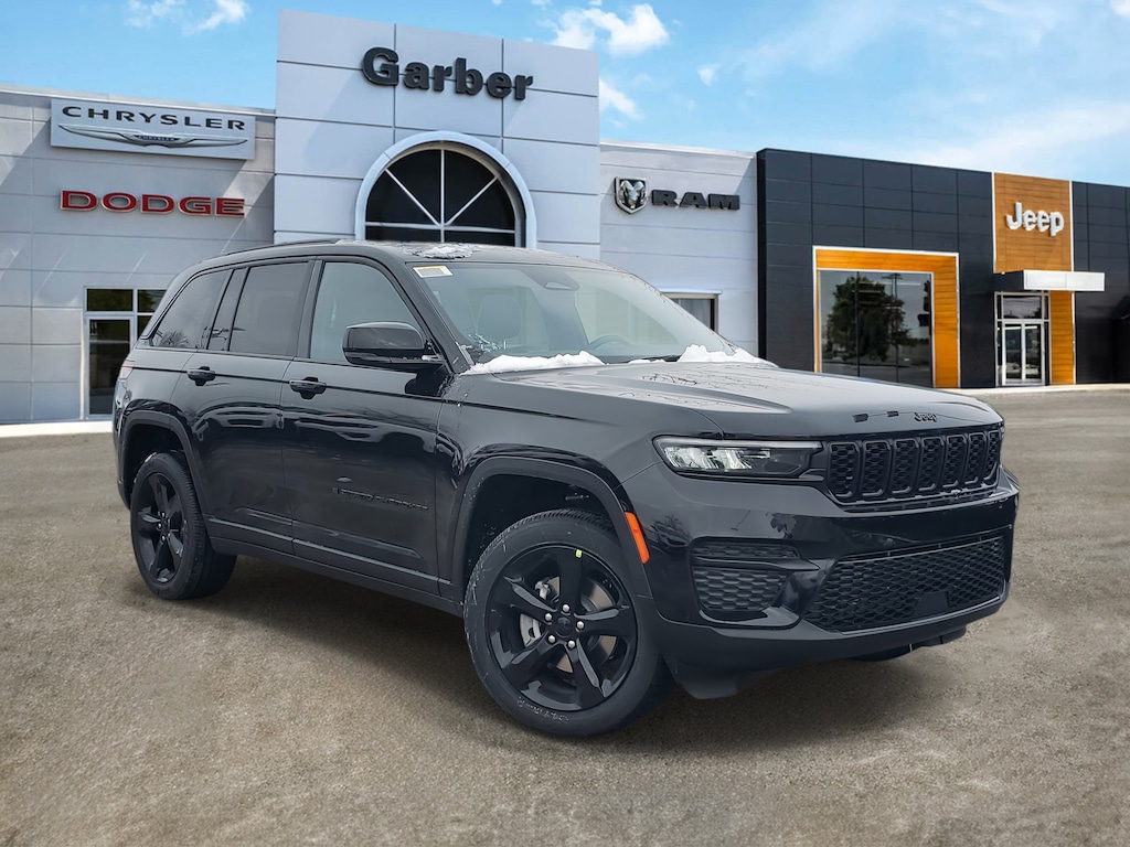 New 2025 Jeep Grand Cherokee ALTITUDE X 4X4 Sport Utility